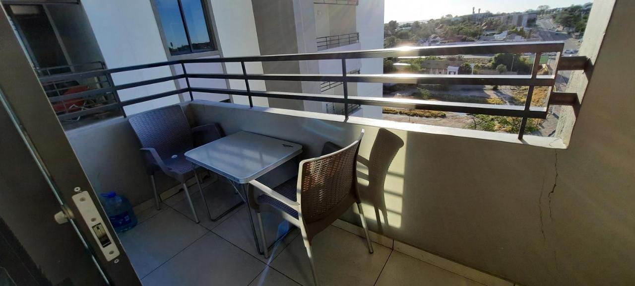 Kingelph Home-Stay Windhoek Exteriér fotografie